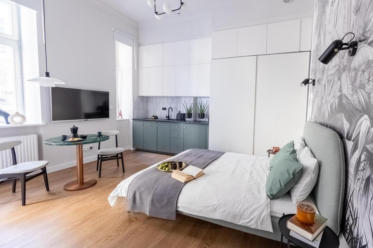 Lion Apartments - Premium Studio Krasków Eksteriør bilde