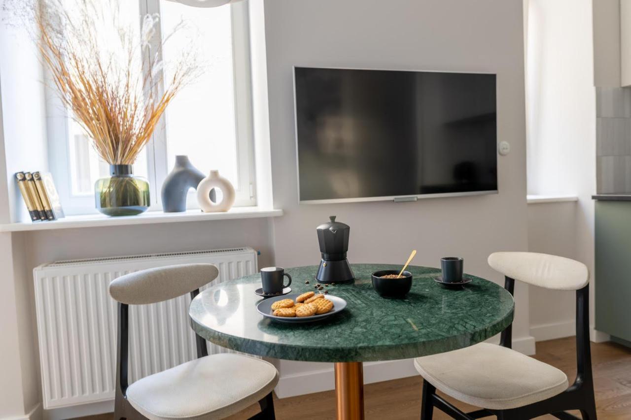 Lion Apartments - Premium Studio Krasków Eksteriør bilde
