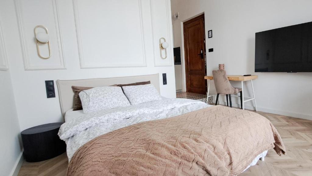 Lion Apartments - Premium Studio Krasków Eksteriør bilde